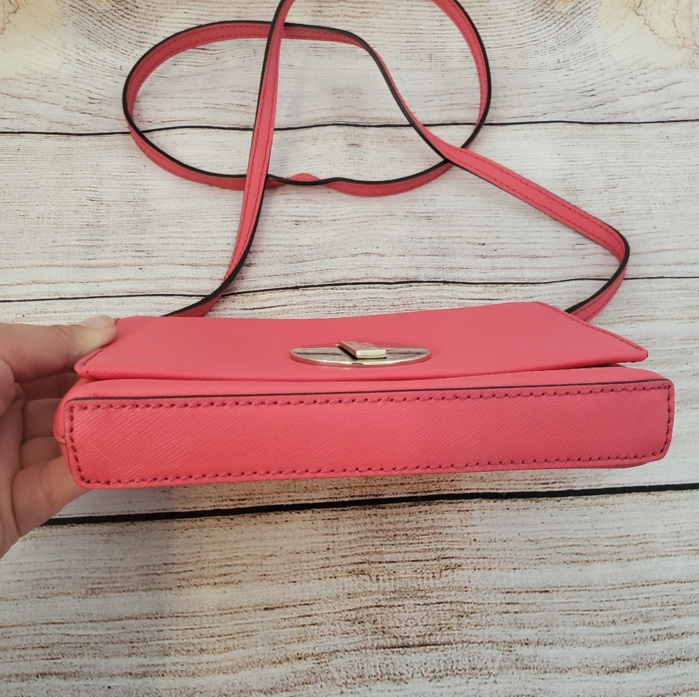Kate Spade New York Sally Newbury Lane Leather Crossbody - Picture 5 of 9